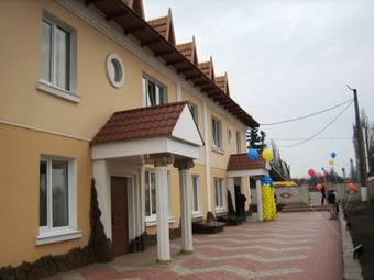 Tovmed Hotel