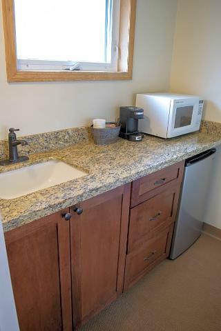 Hotel Aspen Village Inn