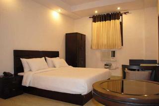 Hotel The Tulip Inn Karol Bagh