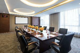 Hotel Ramada Huize