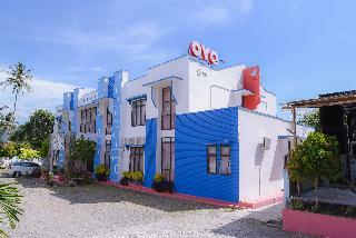 Oyo 884 Rumoh Pmi Hotel