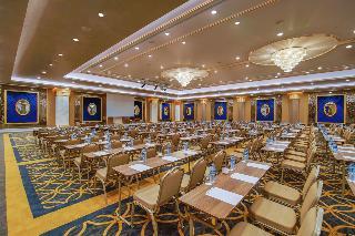 Limak Cyprus Deluxe Hotel