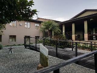 Eden View Boutique Hotel Shangri La Manor Venue
