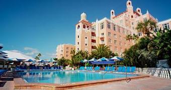 Hotel Don Cesar Beach Resort