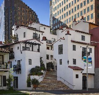 Hotel Plaza La Reina