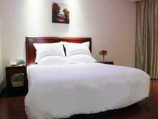 Greentree Inn Anting Motor City Express Hotel