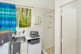 Number One - Tranquility, Views, Walk To Beach