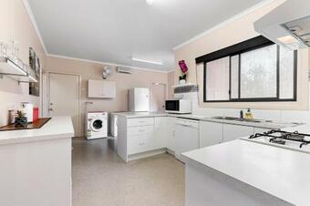 The Gazebo Place - Spacious 4 Bdrms Near Murray River, Family And Pet Friendly