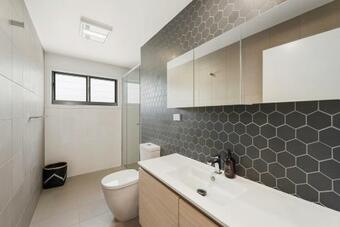 Woolgoolga Executive Apartment Unit 2 Beach Street 51