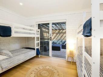 Anacapri I Pet Friendly I Opposite Beach