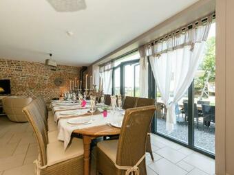 Magnificent Character Cottage With Hot Tub Near Marche-en-famenne