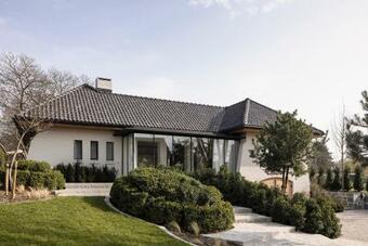 Villa Mud Residence