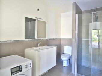 Hostal Room In Apartment - Apartment Renovated In 2020 With Garden