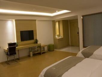 Greentree Inn Bozhou Chunyu Motor City Express Hotel