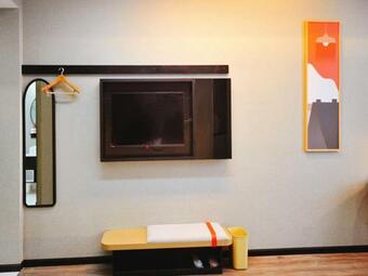 Thank Inn Chain Hotel Mianyang Santai Chengbei Bus Station