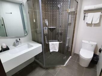 Ibis Xi?an Hi-tech Zone No.7 Keji Rd Hotel