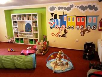 Hostal Babyhotel Karol�nka
