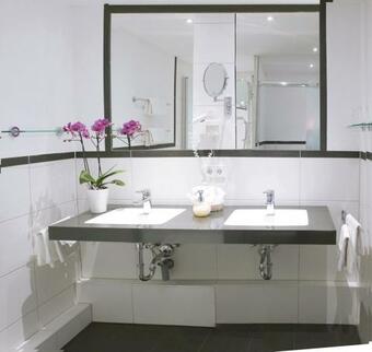 Strandhotel L�chnerhaus