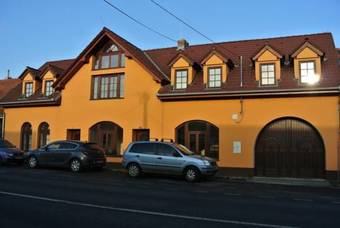 Hostal Penzion U ?eky