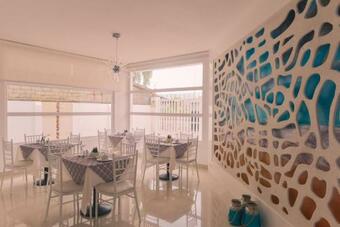 Hotel Casa Arnaldo "esmeraldas"