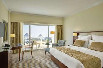 Hotel Steigenberger Pyramids Cairo