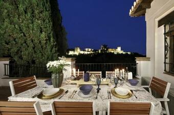 Apartamento 2.5 Million Villa. Magical Sunset. Super Close To Everything. 5br, 4ba, Pool, A/c+heating