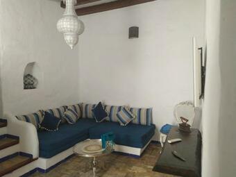 El Escondite De Martina