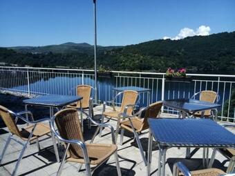 Albergue Tur�stico Viana Do Bolo