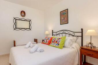 Aiguablava Villa Sleeps 6 With Pool