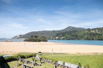 Sukarrieta Apartment By People Rentals