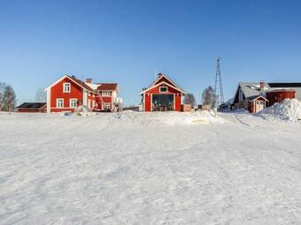 Holiday Home Villa V�yl�