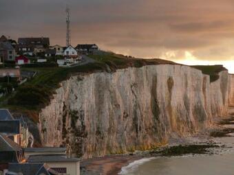 Hostal Les Fines Bulles & Spa