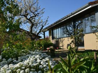 G�te Chazelles-sur-lyon, 5 Pi�ces, 9 Personnes - Fr-1-496-203