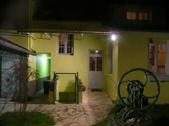 G�te Dompierre-sur-besbre, 5 Pi�ces, 8 Personnes - Fr-1-489-109