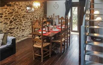 Amazing Home In Eanc� W/ 3 Bedrooms, Outdoor Swimming Pool And Outdoor Swimming Pool