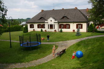 Hotel Sarmata Zesp�l Dworski