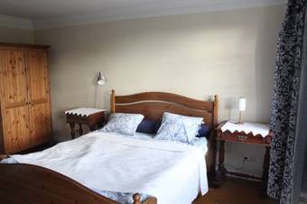 Hostal Stara Szkola Architekci