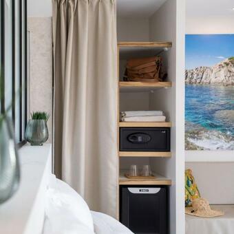 Hotel Le Lodge Des �les D'or