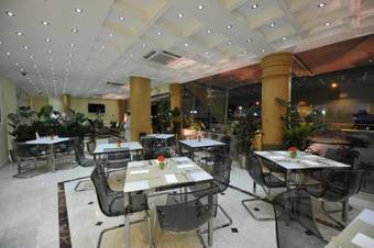 Apartamento Oman Palm Hotel Suites