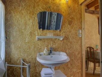 G�te Messimy-sur-sa�ne, 2 Pi�ces, 3 Personnes - Fr-1-493-328