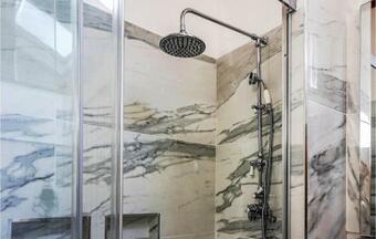 Stunning Home In Saint Chinian W/ 2 Bedrooms