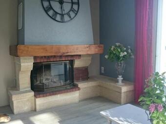 G�te Saint-jean-de-la-motte, 6 Pi�ces, 15 Personnes - Fr-1-410-223