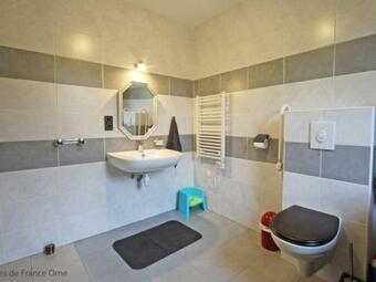 G�te Saint-martin-d'�cublei, 4 Pi�ces, 6 Personnes - Fr-1-497-23