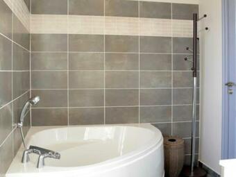 G�te La Tuili�re, 4 Pi�ces, 6 Personnes - Fr-1-496-107