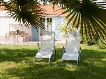 G�te Saint-urbain, 3 Pi�ces, 4 Personnes - Fr-1-426-303