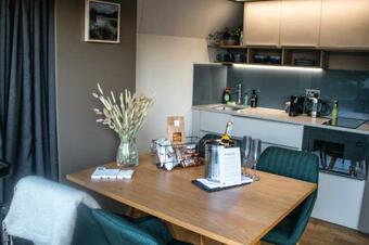 Lodge Seabeds Preview - Luxury Lookouts With Hot Tubs