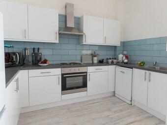 Apartamentos For Your View Only