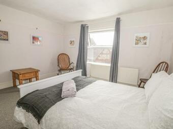 Apartamentos Smugglers Den