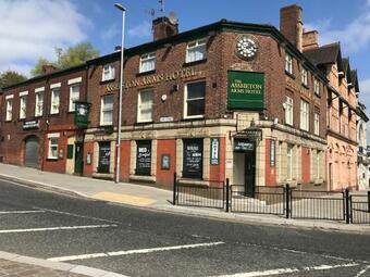 Assheton Arms Hotel