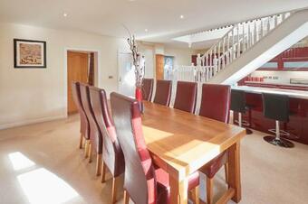 Folkton Stable Cottages